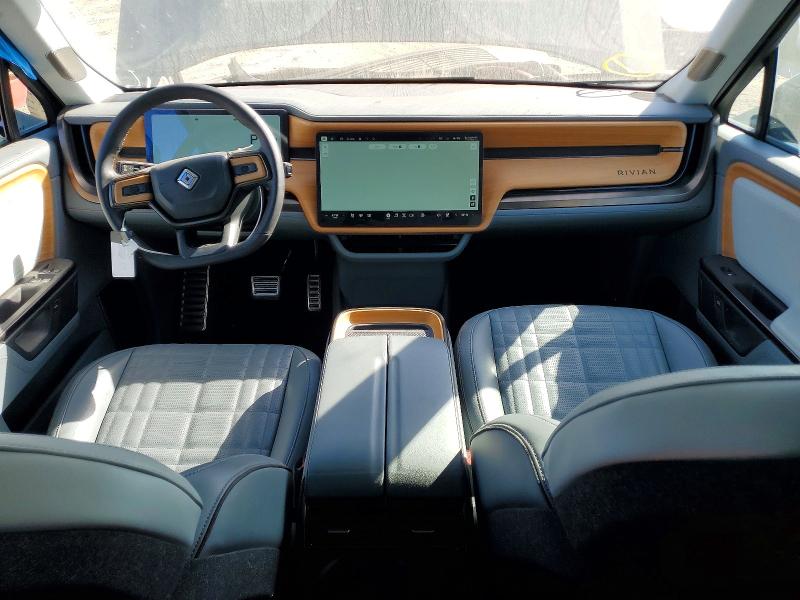 2025 Rivian R1s VIN 7PDSGCBP6SN061237 COPART salvage auction — FRONT END, OH - DIS/DLR/EXP ONLY SALVAGE TITLE, sold $32,000 on 2026-10-19 (photo 8)