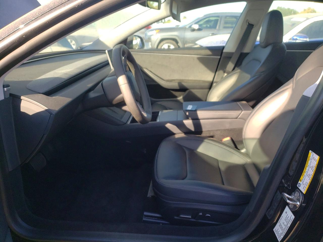 2024 Tesla Model 3 VIN 5YJ3E1EAXRF765902 COPART salvage auction — Rear End, CA - SALVAGE CERTIFICATE, sold $15,000 on 2026-10-10 (photo 7)