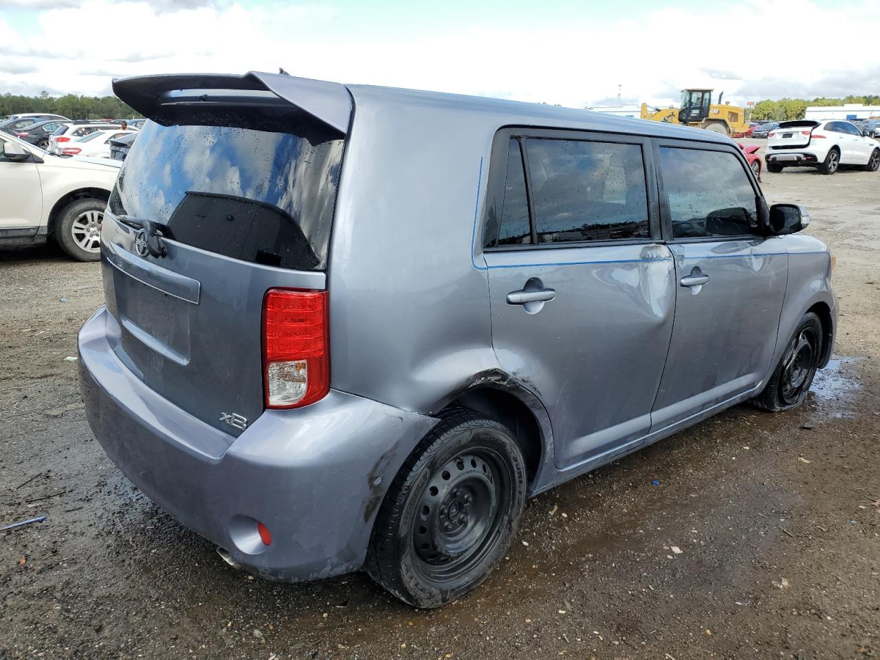 2012 Toyota SCION VIN JTLZE4FE6CJ009498 COPART salvage auction — Side, FL - CERT OF TITLE SLVG REBUILDABLE, sold $1,100 on 2024-12-26 (photo 3)