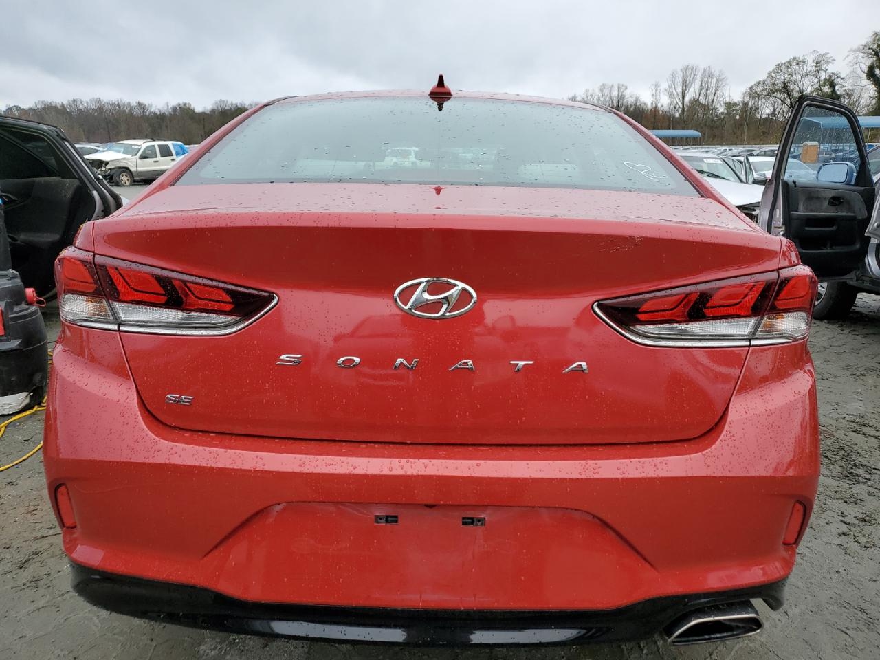 2019 Hyundai Sonata VIN 5NPE24AFXKH819730 COPART salvage auction — Front End, SC - CERT OF TITLE-SALVAGE, sold $1,800 on 2026-07-06 (photo 6)
