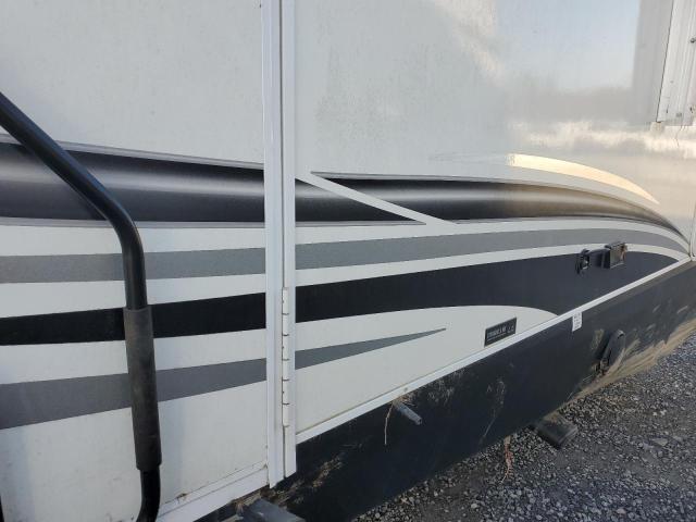 2021 Jayco Eagle VIN 1UJBJ0BV4M1EH0125 COPART salvage auction — WATER/FLOOD, NC - SALVAGE CERT-WATER/FLOOD DAMAG, sold $3,200 on 2026-09-02 (photo 5)