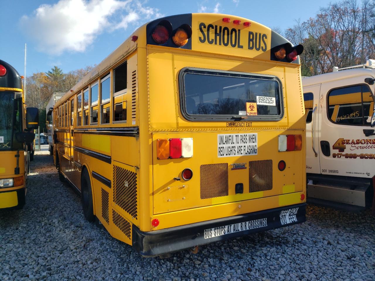 2012 Thomas Saf-t-line VIN 1T7YN4E29C1149997 COPART salvage auction — Front End, PA - CERT OF TITLE, sold $1,000 on 2026-09-02 (photo 3)