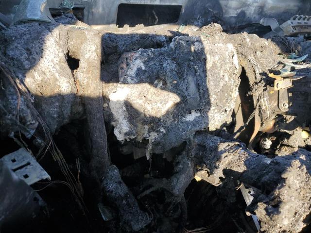 2018 Nissan Rogue VIN KNMAT2MV7JP568218 COPART salvage auction — BURN, Il - Salvage Certificate, sold $375 on 2026-07-06 (photo 9)