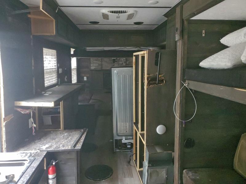 2022 Amc VIN 5TJBE2924NM032840 COPART salvage auction — ROLLOVER, MN - CERT OF TITLE-SALVAGE, sold $1,200 on 2026-07-30 (photo 6)