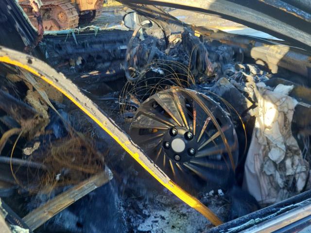2023 Hyundai Sonata hybrid VIN KMHL34JJ7PA064328 COPART salvage auction — BURN, Ns - Cert Of Reg - Non-Repairable, sold $80 on 2026-07-09 (photo 7)