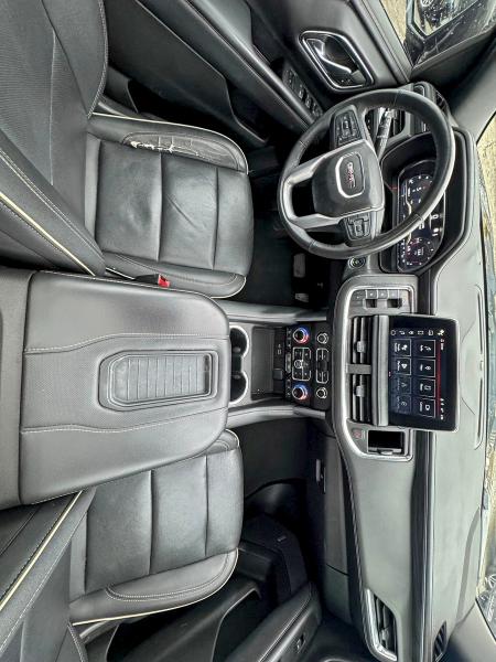 2022 Gmc Yukon VIN 1GKS2BKT7NR237808 COPART salvage auction — Normal Wear, MA - CERTIFICATE OF TITLE (P), sold $28,750 on 2025-12-26 (photo 9)