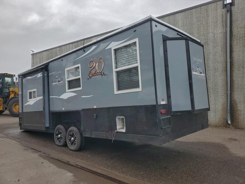 2022 Amc VIN 5TJBE2924NM032840 COPART salvage auction — ROLLOVER, MN - CERT OF TITLE-SALVAGE, sold $1,200 on 2026-07-30 (photo 3)