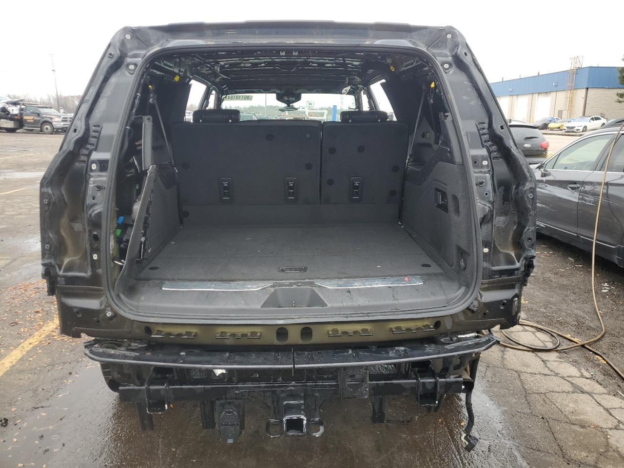 2022 Cadillac Escalade esv VIN 1GYS4JKL4NR101470 COPART salvage auction — Stripped, Ct - Clean Title, sold $1,200 on 2026-09-11 (photo 6)