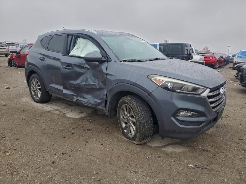 2017 Hyundai Tucson VIN KM8J33A48HU439736 COPART salvage auction — FRONT END, Id - Salvage Certificate Of Title, sold $1,300 on 2026-07-07 (photo 4)