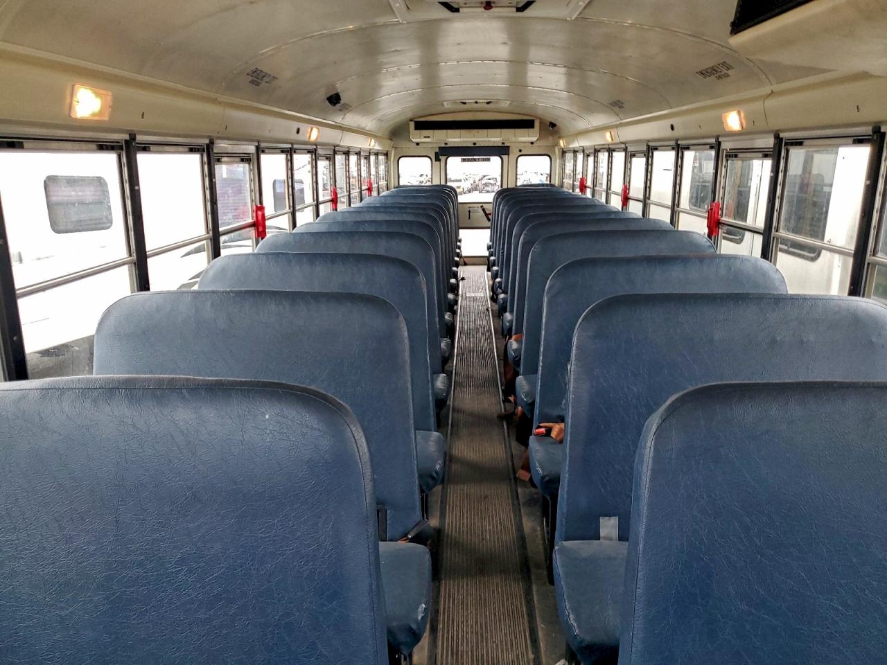 2013 Ic Corporation Ce Series School VIN 4DRBUSKN0DB199249 COPART salvage auction — Normal Wear, IL - CERTIFICATE OF TITLE, sold $1,800 on 2026-07-06 (photo 6)
