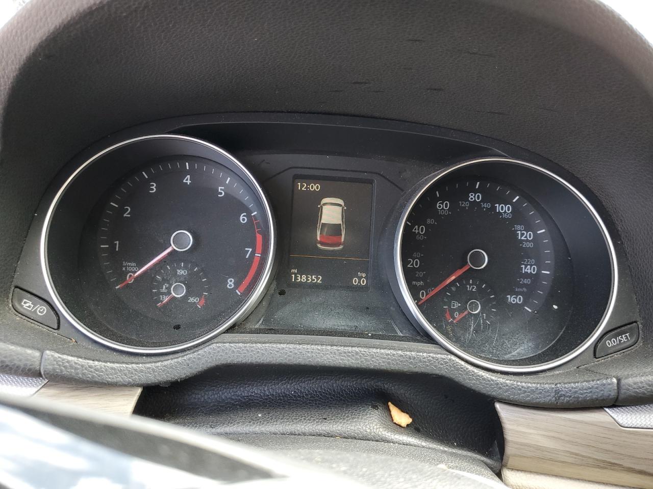 2017 Volkswagen Passat VIN 1VWGT7A32HC057881 COPART salvage auction — Front End, FL - CERT OF TITLE SLVG REBUILDABLE, sold $350 on 2026-06-29 (photo 9)