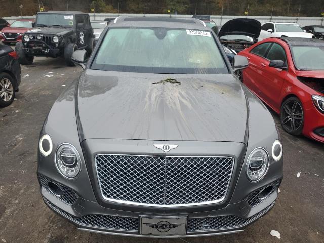 2018 Bentley Bentayga VIN SJAAC4ZV3JC017765 COPART salvage auction — REAR END, Id - Salvage Certificate Of Title, sold $26,000 on 2026-07-24 (photo 5)