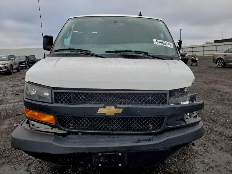 2023 Chevrolet Express VIN 1GCWGAFP3P1157266 COPART salvage auction — FRONT END, Md - Cert Of Salvage > 75% Damage, sold $7,700 on 2026-07-28 (photo 5)