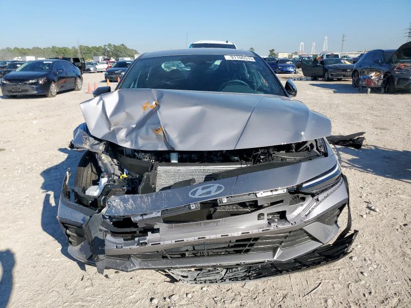 2025 Hyundai Elantra VIN KMHLM4DG2SU069957 COPART salvage auction — FRONT END, Tx - Salvage Vehicle Title, sold $5,200 on 2026-07-10 (photo 5)