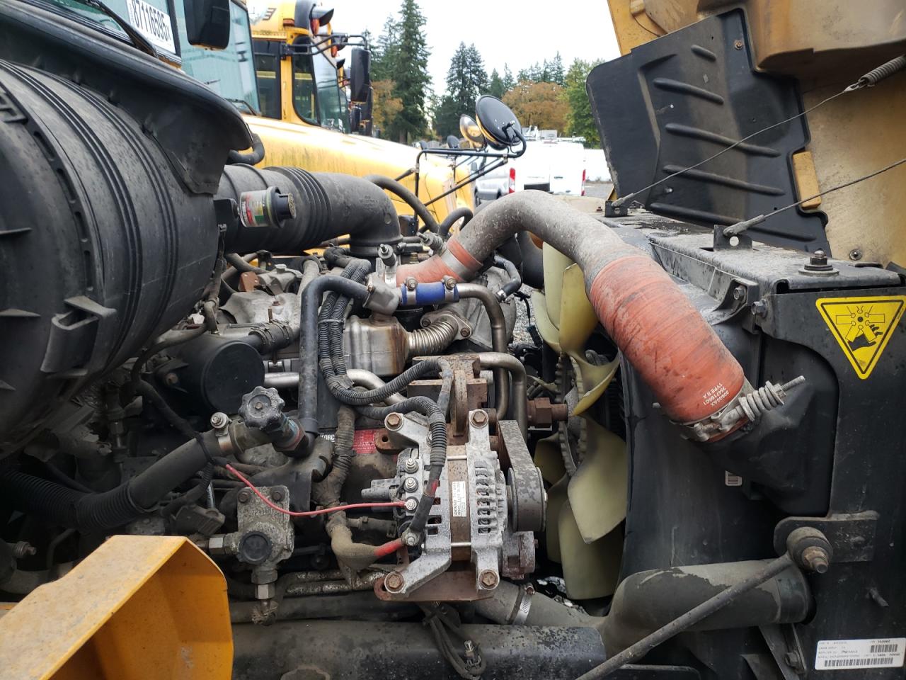 2009 Ic Corporation Ce Series School VIN 4DRBUSKN49B102092 COPART salvage auction — Minor Dent/Scratches, WA - VEHICLE CERT OF OWNERSHIP-TITL, sold $1,000 on 2026-07-08 (photo 7)
