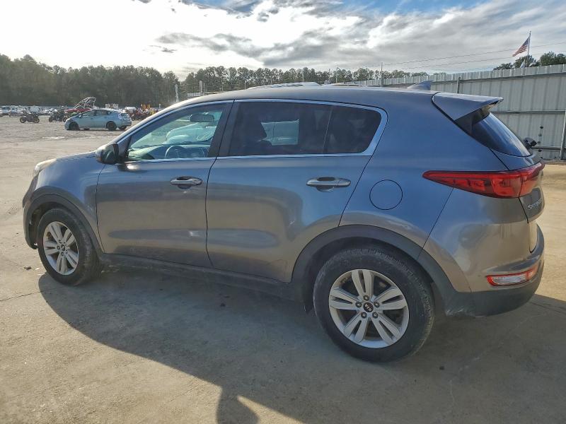 2017 Kia Sportage VIN KNDPM3AC2H7073368 COPART salvage auction — MINOR DENT/SCRATCHES, Tn - Certificate Of Title, sold $2,850 on 2026-07-31 (photo 2)