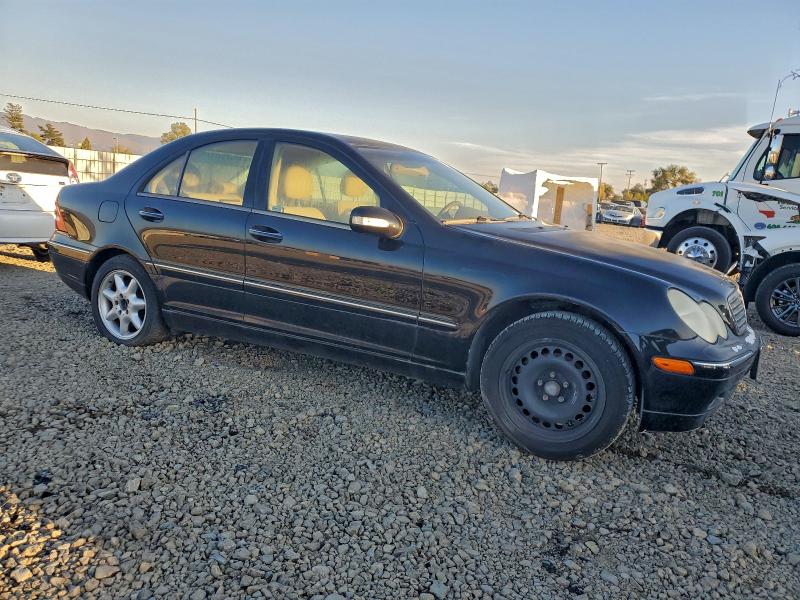 2002 Mercedes-benz C-klasse VIN WDBRF61J12F250670 COPART salvage auction — MINOR DENT/SCRATCHES, Ca - Salvage Acquisition Billofsale, sold $375 on 2026-08-18 (photo 4)