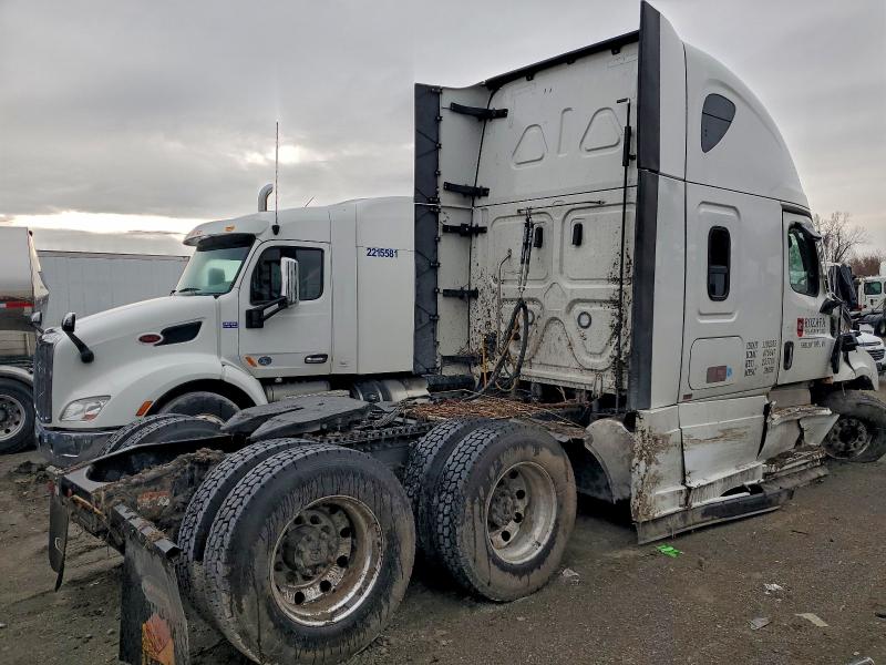 2023 VIN 3AKJHHDR2PSUL2616 COPART salvage auction — FRONT END, Salvage Title, sold $34,000 on 2026-08-06 (photo 4)