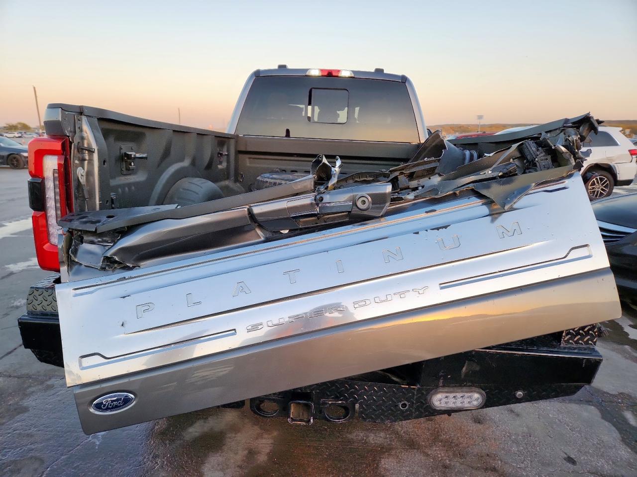 2024 Ford F350 VIN 1FT8W3BM6REE92116 COPART salvage auction — Front End, TX - CERTIFICATE OF TITLE, sold $32,500 on 2026-01-22 (photo 6)