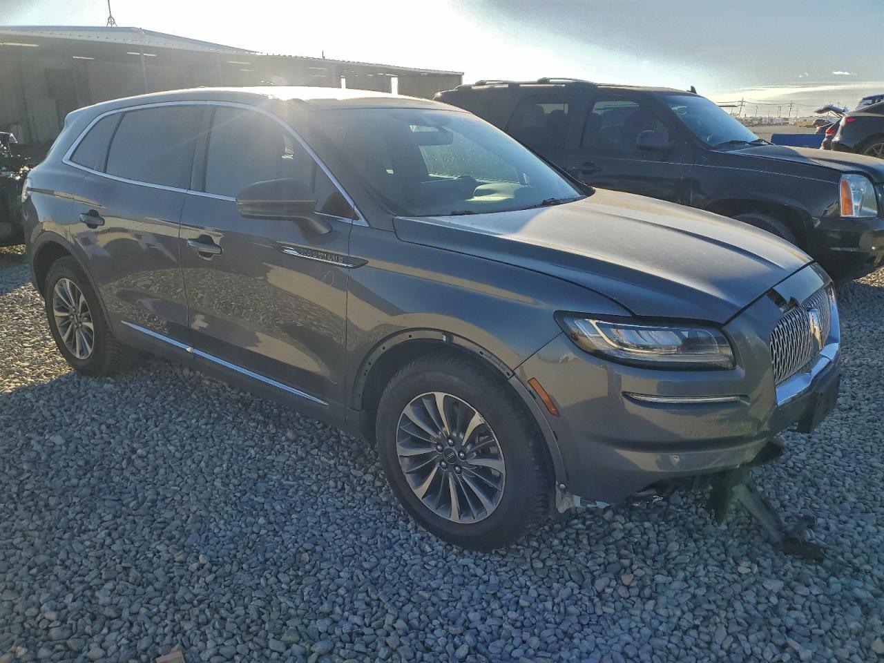 2022 Lincoln Nautilus VIN 2LMPJ8K93NBL06251 COPART salvage auction — Front End, CO - SALVAGE TITLE, sold $4,850 on 2026-06-30 (photo 4)