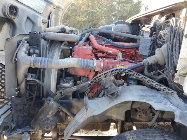 2017 Volvo VIN 4V4N39TG3HN987979 COPART salvage auction — MECHANICAL, In - Certificate Of Title, sold $5,000 on 2026-08-04 (photo 7)