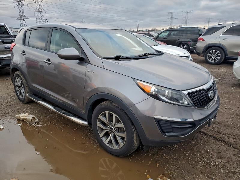 2015 Kia Sportage VIN KNDPBCAC8F7686503 COPART salvage auction — ALL OVER, Il - Salvage Certificate, sold $1,250 on 2026-07-23 (photo 4)