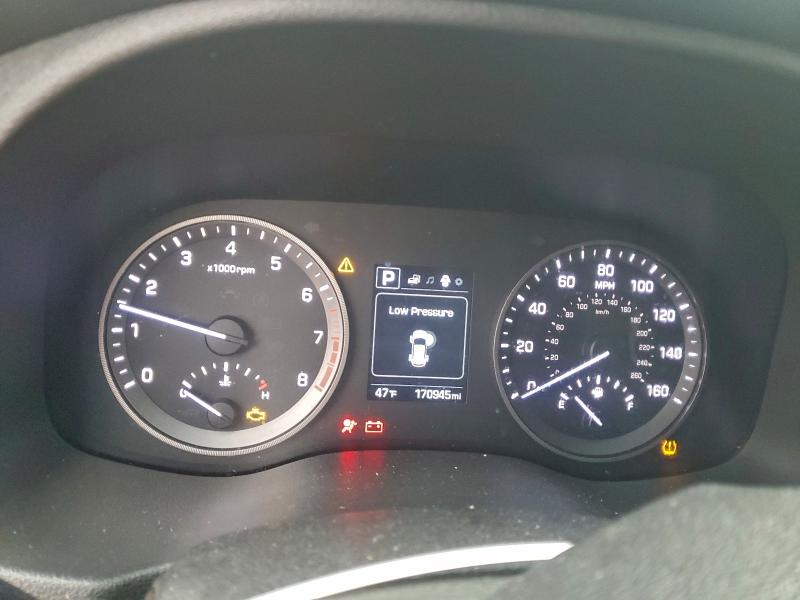 2017 Hyundai Tucson VIN KM8J33A48HU439736 COPART salvage auction — FRONT END, Id - Salvage Certificate Of Title, sold $1,300 on 2026-07-07 (photo 9)