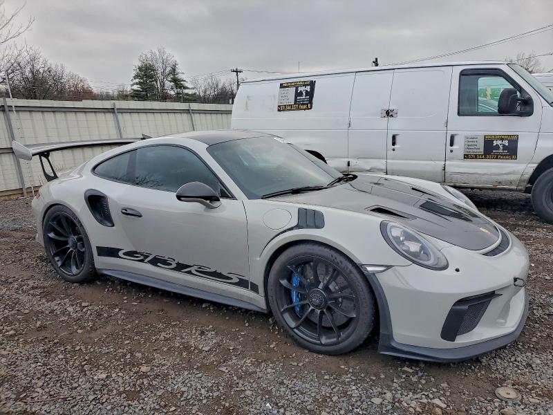 2019 Porsche 911 VIN WP0AF2A99KS164995 COPART salvage auction — WATER/FLOOD, Nj - Cert Of Title-Salvage Flood, sold $77,500 on 2026-08-06 (photo 4)