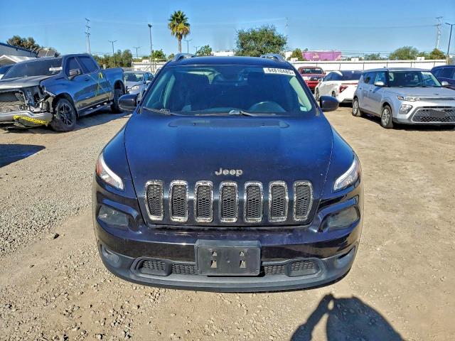 2015 Jeep Grand cherokee VIN 1C4PJLCB8FW683310 COPART salvage auction — SIDE, Ca - Dis/Dlr/Exp Only Clean Title, sold $1,300 on 2026-07-10 (photo 5)