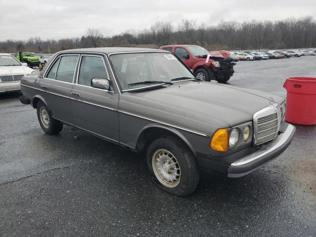 1983 Mercedes-benz VIN WDBAB33A9DB023449 COPART salvage auction — MECHANICAL, Pa - Certificate Of Salvage, sold $350 on 2026-07-28 (photo 4)