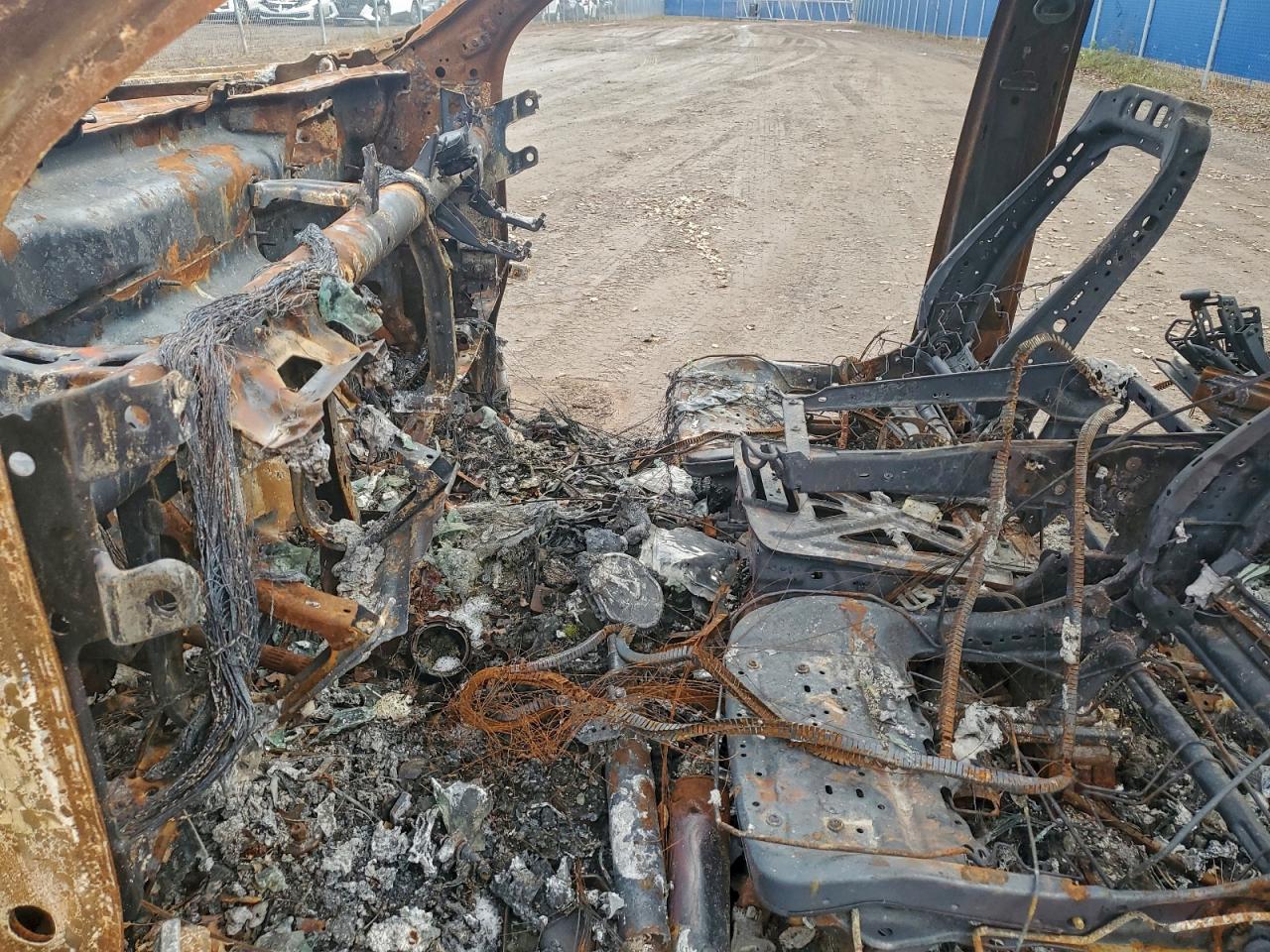 2024 Chevrolet Silverado VIN 1GCRDEEK8RZ173521 COPART salvage auction — Burn, Bn - Non-Repairable, sold $325 on 2026-07-09 (photo 7)