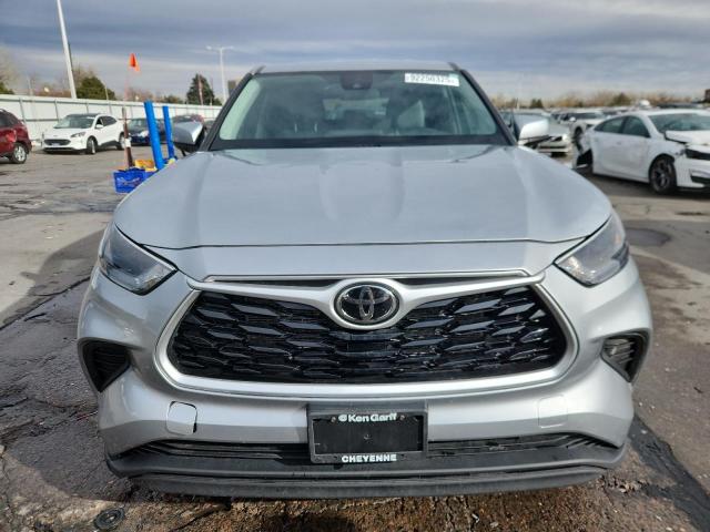 2022 Toyota Highlander VIN 5TDCZRBH1NS202957 COPART salvage auction — HAIL, Wy - Dis/Dlr/Exp Only Salvage Title, sold $5,000 on 2026-06-29 (photo 5)