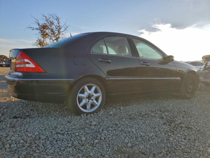 2002 Mercedes-benz C-klasse VIN WDBRF61J12F250670 COPART salvage auction — MINOR DENT/SCRATCHES, Ca - Salvage Acquisition Billofsale, sold $375 on 2026-08-18 (photo 3)