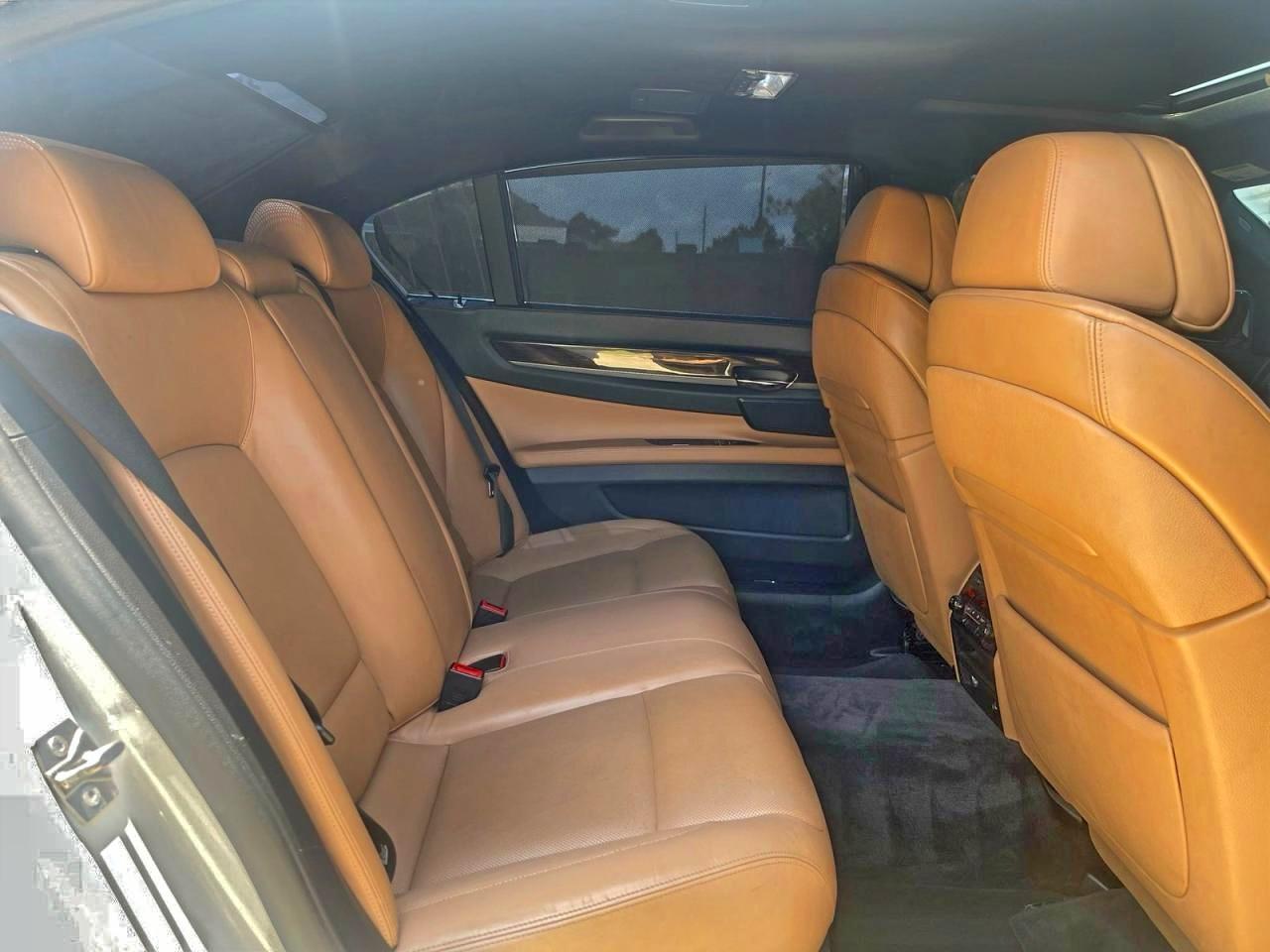 2010 BMW 7er VIN WBAKB8C58ACY64395 COPART salvage auction — Damage History, CA - SALVAGE CERTIFICATE (P), sold $22,800 on 2025-12-19 (photo 6)