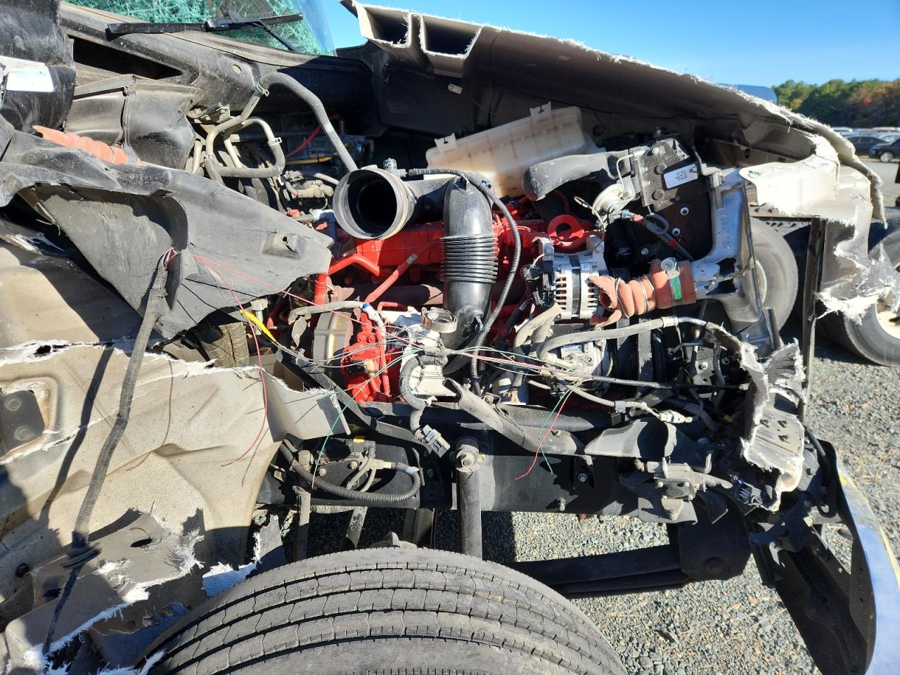 2025 Hino Tow truck VIN 5PVNJ7AN5S5T50963 COPART salvage auction — Front End, LA - CERT OF TITLE-SALVAGE, sold $31,750 on 2026-01-29 (photo 7)