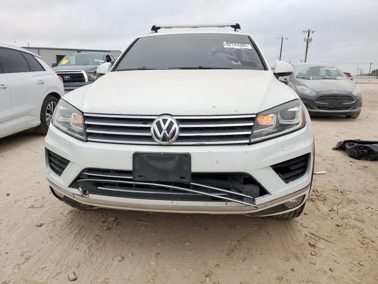 2016 Volkswagen Touareg VIN WVGEF9BP9GD000516 COPART salvage auction — Side, TX - CERTIFICATE OF TITLE, sold $800 on 2026-07-09 (photo 5)