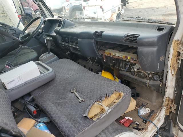 2007 Isuzu Npr VIN 4KLC4B1U47J805356 COPART salvage auction — FRONT END, Il - Cert Of Title-Corrected, sold $40 on 2026-07-29 (photo 8)