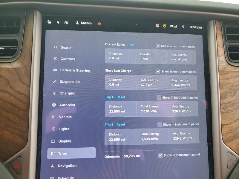 2020 Tesla Model x VIN 5YJXCDE2XLF271970 COPART salvage auction — UNDERCARRIAGE, Tx - Salvage Vehicle Title, sold $11,000 on 2026-07-08 (photo 9)