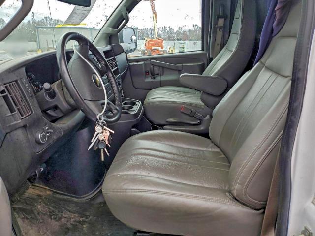 2023 Chevrolet Express VIN 1GCWGAFP3P1157266 COPART salvage auction — FRONT END, Md - Cert Of Salvage > 75% Damage, sold $7,700 on 2026-07-28 (photo 7)