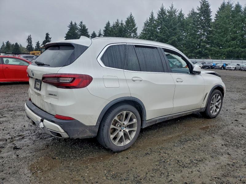 2021 BMW X5 VIN 5UXCR6C06M9H26790 COPART salvage auction — FRONT END, Wa - Bill Of Sale, sold $17,600 on 2026-07-02 (photo 3)