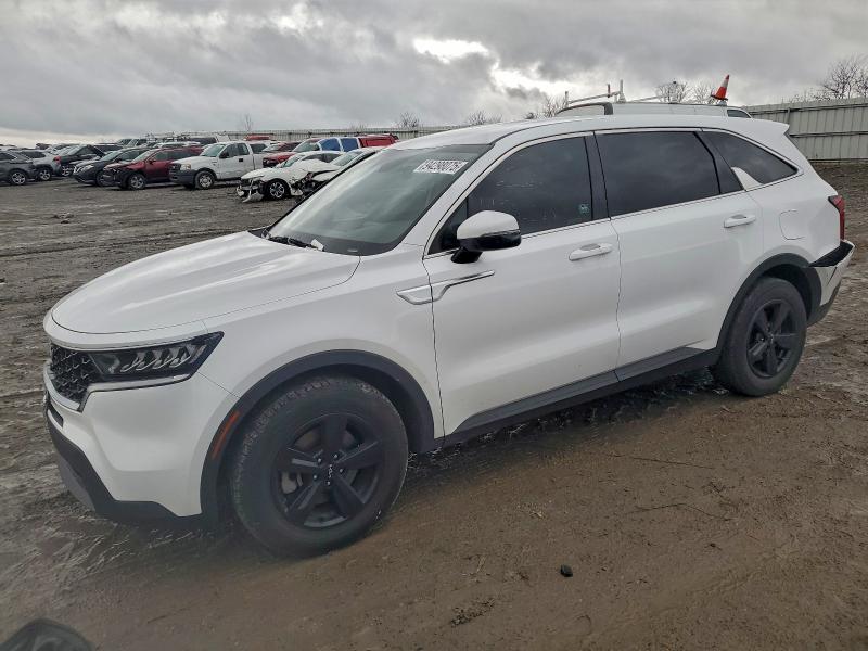 2022 Kia Sorento VIN 5XYRG4LC1NG075873 COPART salvage auction — REAR END, IN - CERT OF TITLE-SALVAGE TITLE, sold $7,000 on 2026-07-30 (photo 1)