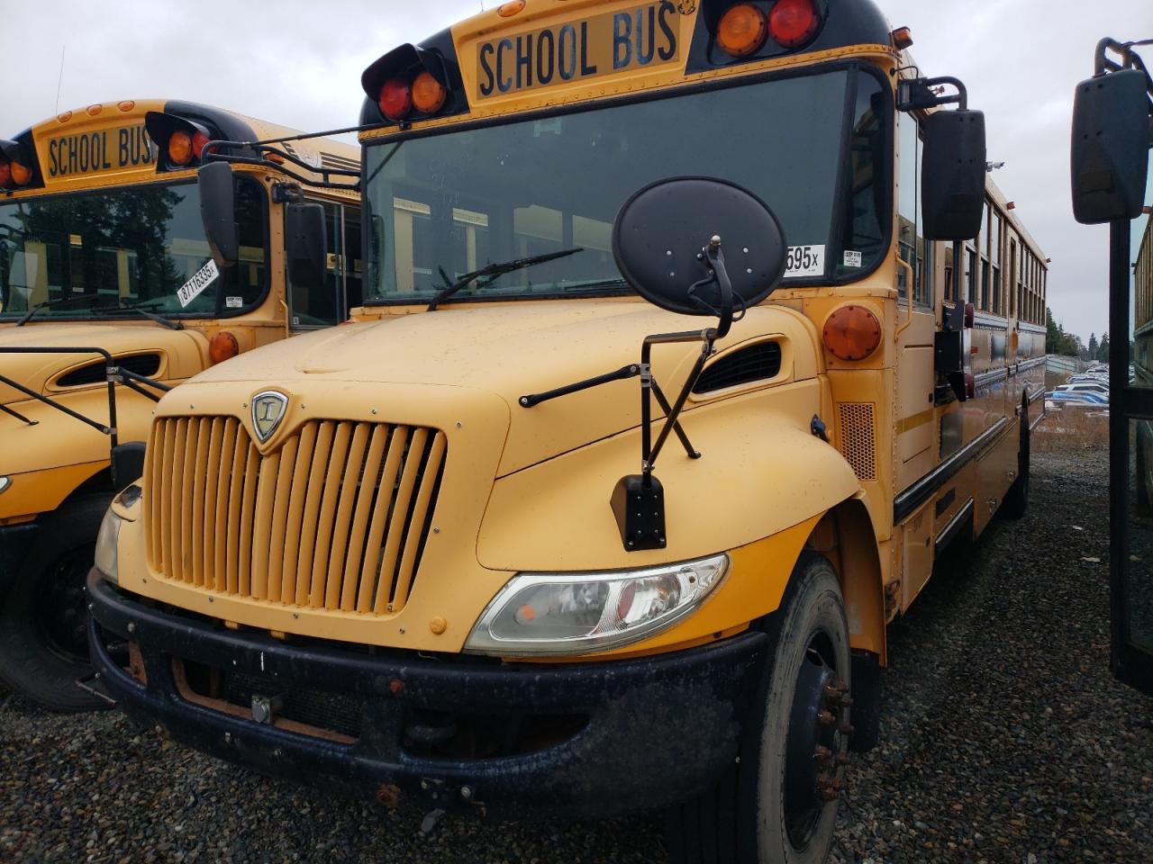 2009 Ic Corporation Ce Series School VIN 4DRBUSKN49B102092 COPART salvage auction — Minor Dent/Scratches, WA - VEHICLE CERT OF OWNERSHIP-TITL, sold $1,000 on 2026-07-08 (photo 2)