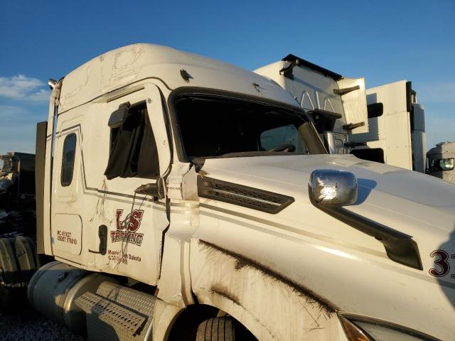 2025 Freightliner Cascadia 126 VIN 3AKNHHDV6SSWC1367 COPART salvage auction — SIDE, NE - CERT OF TITLE-SALVAGE, sold $35,250 on 2026-09-17 (photo 9)