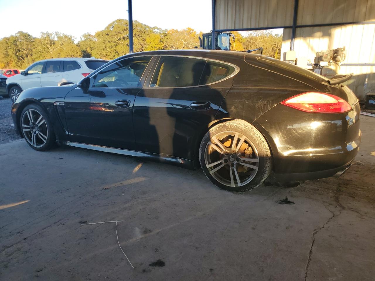 2012 Porsche Panamera VIN WP0AB2A79CL061582 COPART salvage auction — Mechanical, GA - CERT OF TITLE-SALVAGE, sold $2,650 on 2025-12-18 (photo 2)