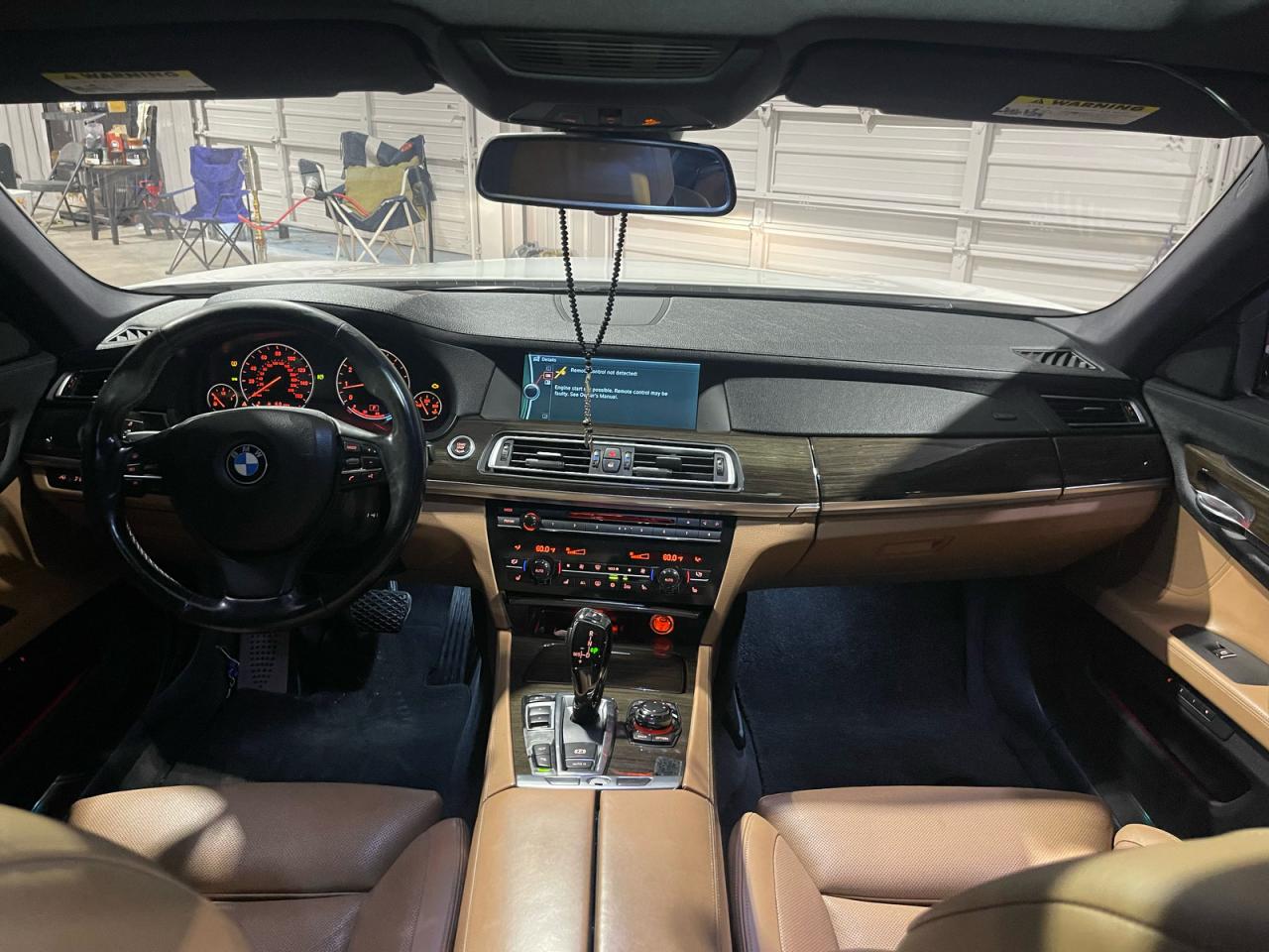 2010 BMW 7er VIN WBAKB8C58ACY64395 COPART salvage auction — Normal Wear, CA - SALVAGE CERTIFICATE (P), sold $23,400 on 2025-11-25 (photo 9)