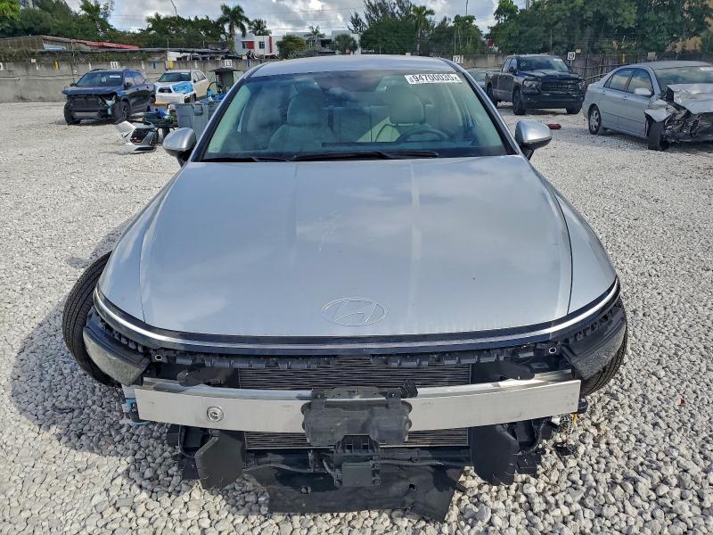 2025 Hyundai Sonata VIN KMHL64JA3SA464712 COPART salvage auction — FRONT END, Salvage Title, sold $15 on 2026-07-21 (photo 5)