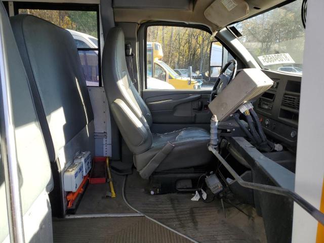 2011 Chevrolet School bus VIN 1GB0G2BA1B1108321 COPART salvage auction — REAR END, Pa - Cert Of Title, sold $2,500 on 2026-07-20 (photo 5)