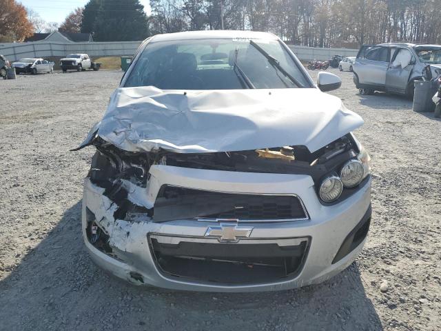2015 Chevrolet SONIC VIN 1G1JC5SH6F4220491 COPART salvage auction — FRONT END, Sc - Cert Of Title-Salvage, sold $225 on 2026-07-22 (photo 5)