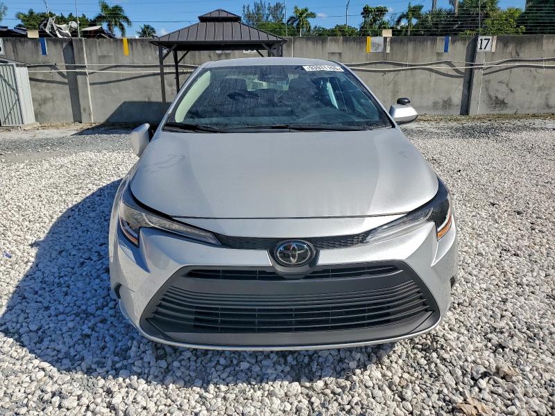 2025 Toyota Corolla VIN 5YFB4MDE3SP290513 COPART salvage auction — SIDE, Fl - Cert Of Title Slvg Rebuildable, sold $6,700 on 2026-07-07 (photo 5)