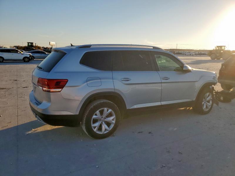 2018 Volkswagen Atlas VIN 1V2AR2CA0JC549965 COPART salvage auction — FRONT END, Tx - Salvage Vehicle Title, sold $4,400 on 2026-07-10 (photo 3)
